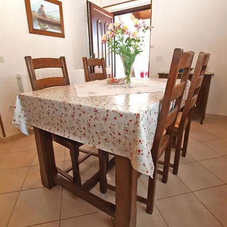 Daire Veli Maj 1097 Poreč