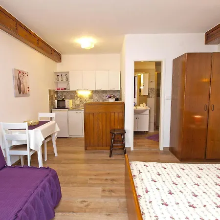 Apartmán Veli Maj 1097